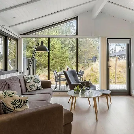 4 Star In Semesterbostad Blokhus